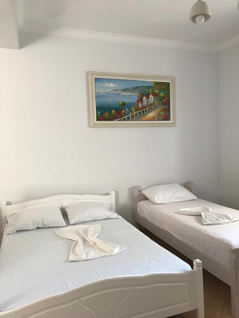 Alfa Apartaments Sarande Exterior photo